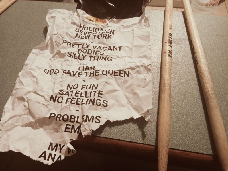The setlist and drumsticks! They're mine!